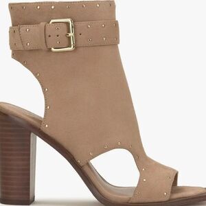 BRAND NEW JESSICA SIMPSON ROCHDALE OPEN TOE BOOTIE